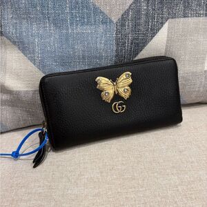 Gucci
Marmont Butterfly Double G Logo Continental Black Wallet